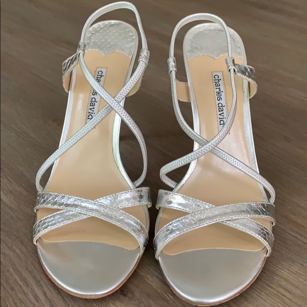 Charles David size 8 sandals with 3.5 in heel
